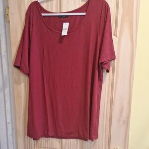 Lane Bryant Burgundy Short Sleeve Tee